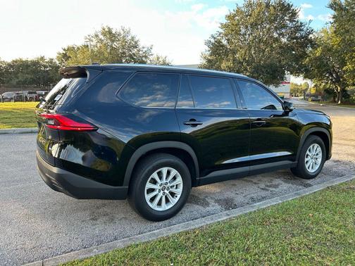 2024 Toyota Grand Highlander XLE