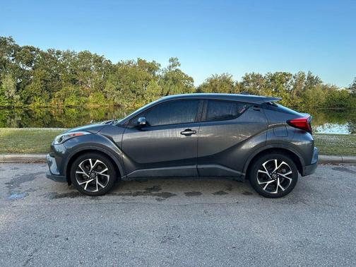 2018 Toyota C-HR XLE