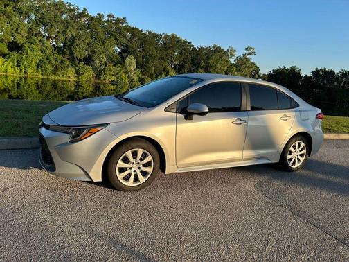 Classic Silver Metallic 2022 Toyota Corolla LE