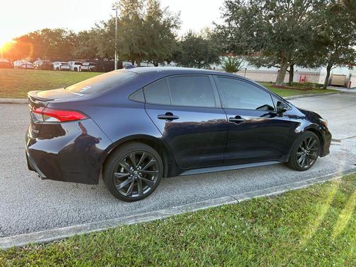 2024 Toyota Corolla Hybrid SE