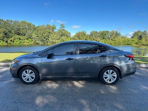 2023 Nissan Versa 1.6 S