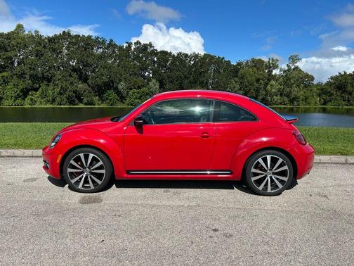 2012 Volkswagen Beetle Base