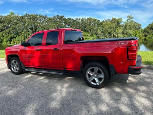2018 Chevrolet Silverado 1500 Custom