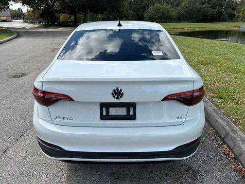2023 Volkswagen Jetta 1.5T SE