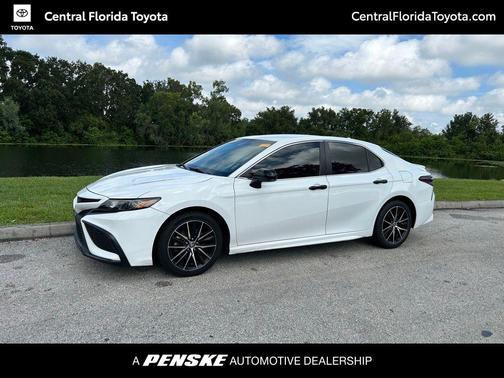 2021 Toyota Camry SE