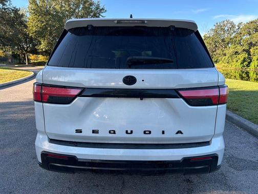 2023 Toyota Sequoia Platinum