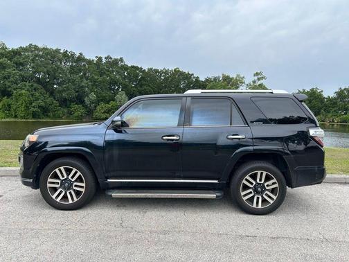 Midnight Black Metallic 2016 Toyota 4Runner Limited