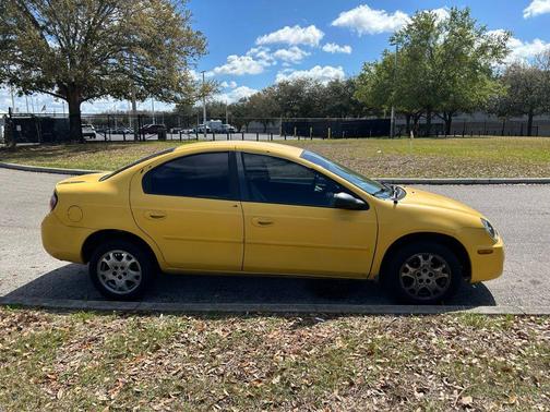 2004 Dodge Neon SXT