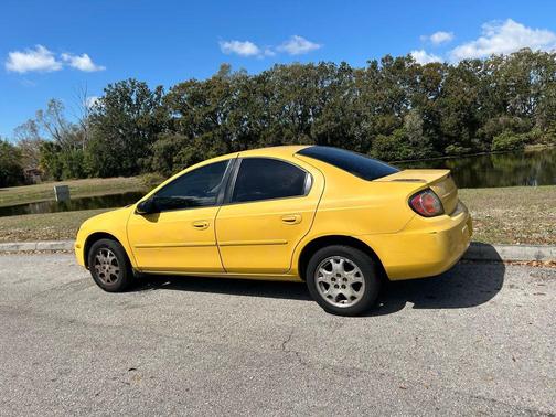 2004 Dodge Neon SXT