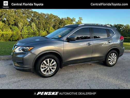 2018 Nissan Rogue SV