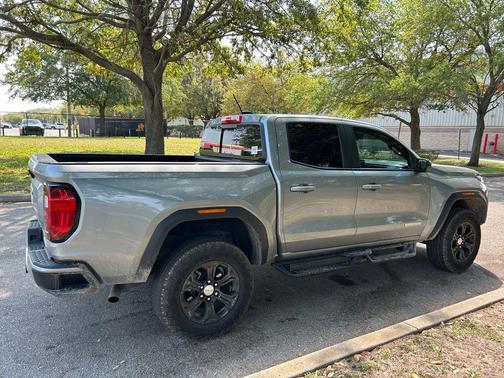 Sterling Metallic 2024 GMC Canyon Elevation