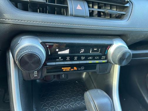 Gold 2005 Honda Accord Hybrid Base