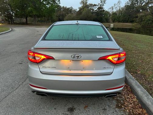 2015 Hyundai SONATA Sport
