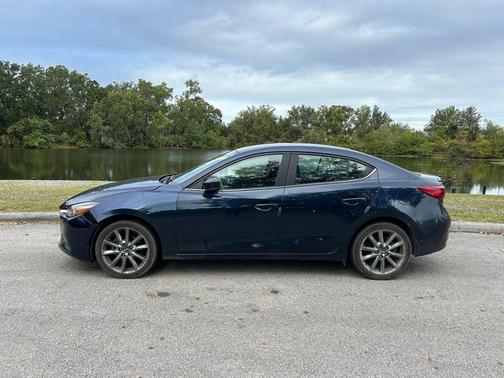 2018 Mazda Mazda3 Touring