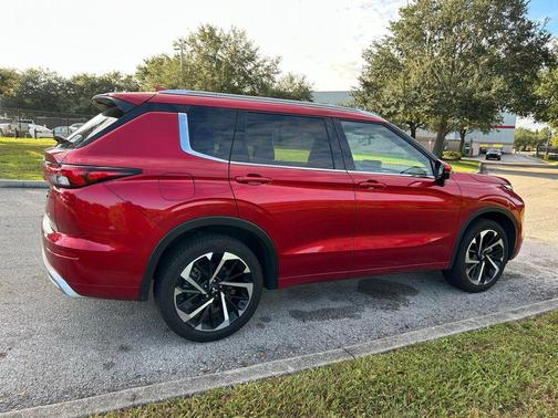 2024 Mitsubishi Outlander SEL 2.5 2WD