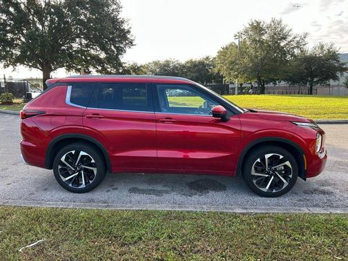 2024 Mitsubishi Outlander SEL 2.5 2WD