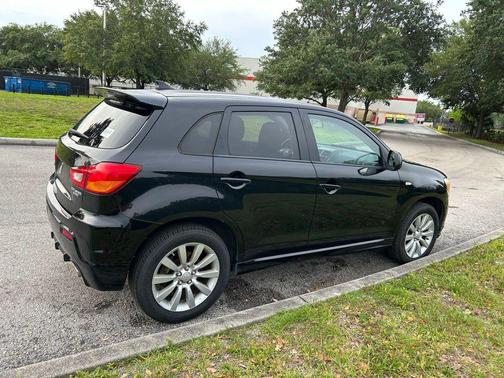 Labrador Black Pearl 2011 Mitsubishi Outlander Sport SE