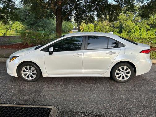 Wind Chill Pearl 2023 Toyota Corolla LE