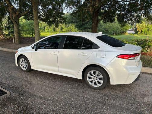 Wind Chill Pearl 2023 Toyota Corolla LE