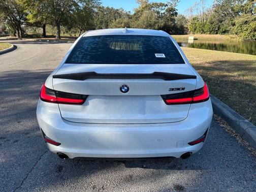 2020 BMW 330 330i