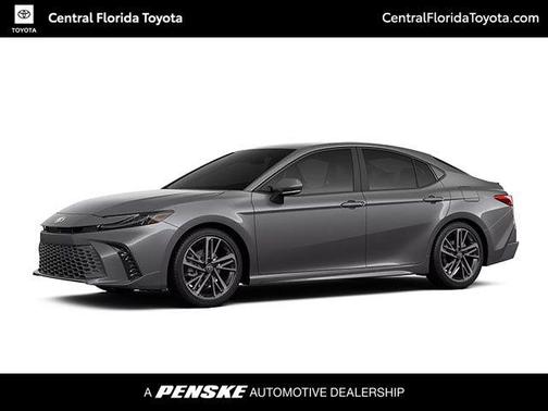 Wind Chill Pearl w/Midnight Black Metallic Roof 2026 Toyota Camry XSE