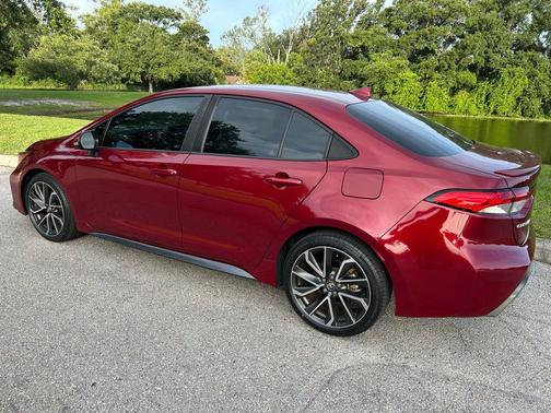 Ruby Flare Pearl 2022 Toyota Corolla SE