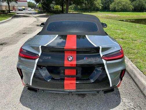 Skyscraper Grey Metallic 2025 BMW Z4 M40i
