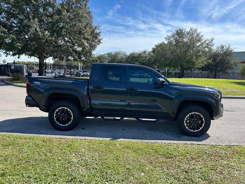 2024 Toyota Tacoma TRD Off Road