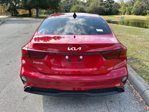 2022 Kia Forte LXS