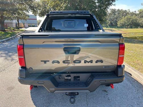 2025 Toyota Tacoma Hybrid Trailhunter