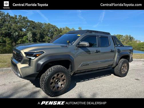 2025 Toyota Tacoma Hybrid Trailhunter