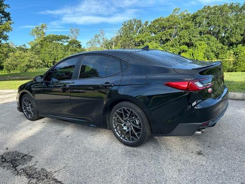 Midnight Black Metallic 2025 Toyota Camry SE