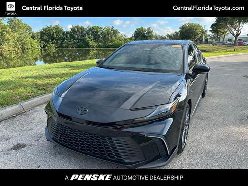 Midnight Black Metallic 2025 Toyota Camry SE