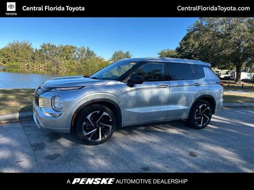 2022 Mitsubishi Outlander SEL Special Edition S-AWC