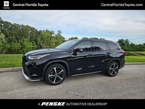 2022 Toyota Highlander XSE