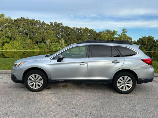 2017 Subaru Outback 2.5i Premium