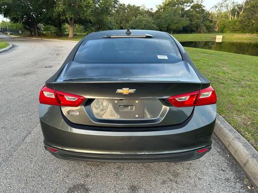 Nightfall Gray Metallic 2017 Chevrolet Malibu 1LS