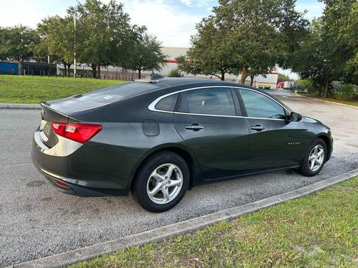 Nightfall Gray Metallic 2017 Chevrolet Malibu 1LS