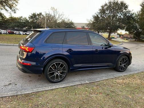 2020 Audi Q7 55 Prestige