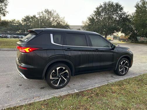 2022 Mitsubishi Outlander SEL 2.5 2WD