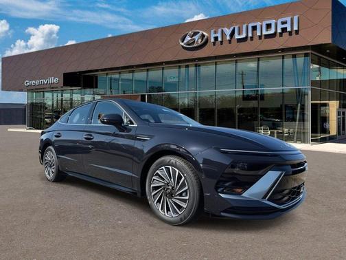 2025 Hyundai SONATA Hybrid Limited