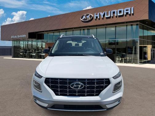2025 Hyundai VENUE Limited