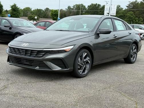 2025 Hyundai ELANTRA HEV SEL Sport