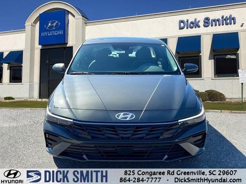 2025 Hyundai ELANTRA SEL Convenience