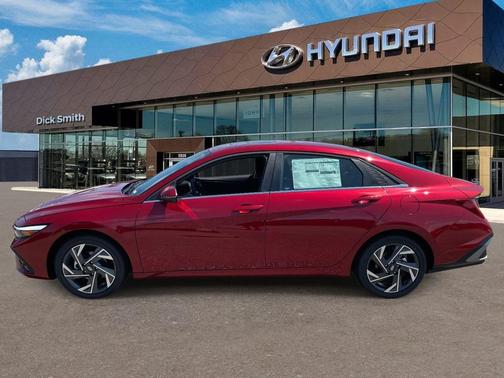 2025 Hyundai ELANTRA Limited
