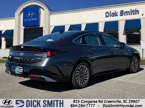 2024 Hyundai SONATA Hybrid SEL