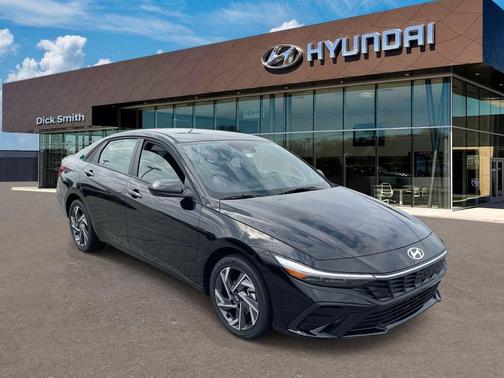 2025 Hyundai ELANTRA HEV SEL Sport