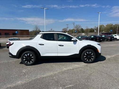 2025 Hyundai SANTA CRUZ SEL Activity