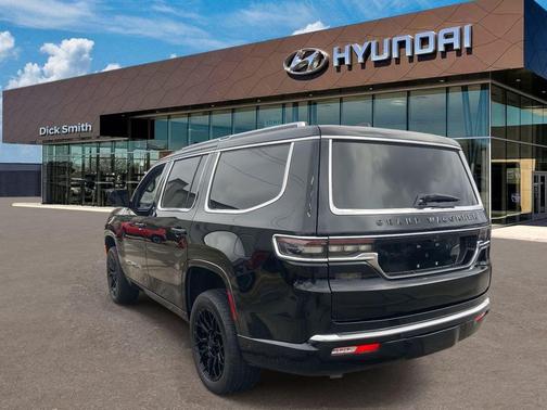 2022 Jeep Grand Wagoneer Series II