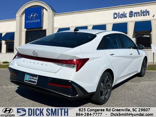 2025 Hyundai ELANTRA SEL Convenience